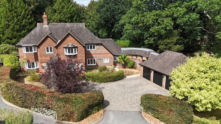 Casa en Nuevo Forest, Lyndhurst, Inglaterra 1 - 18726500