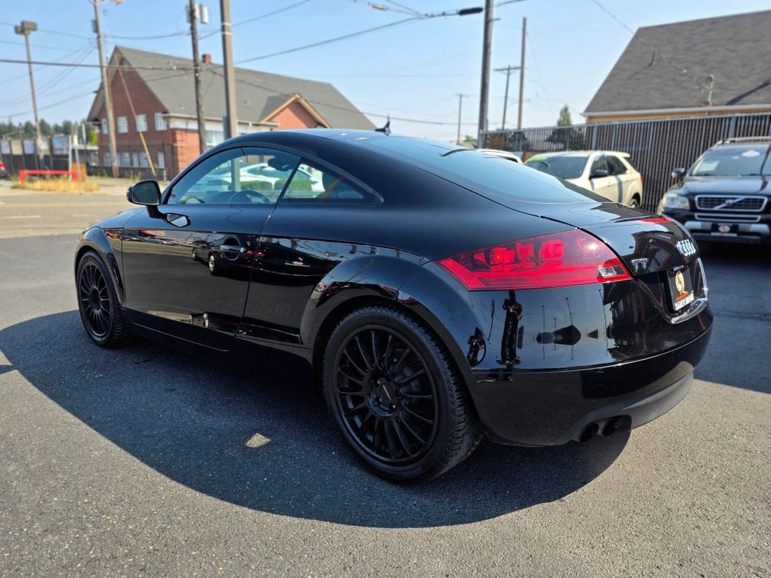 Coupe in Tacoma, WA, United States 3 - 18686064