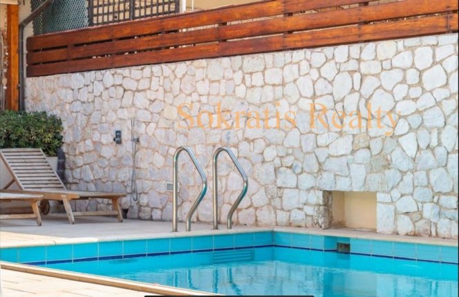 Villa en Glifada, Ática, Grecia 2 - 18725635