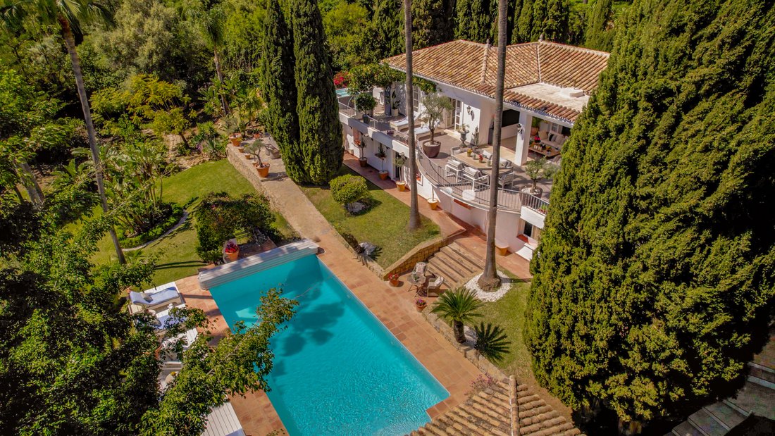 Villa in Benahavis, Andalusia, Spain 1 - 18722892