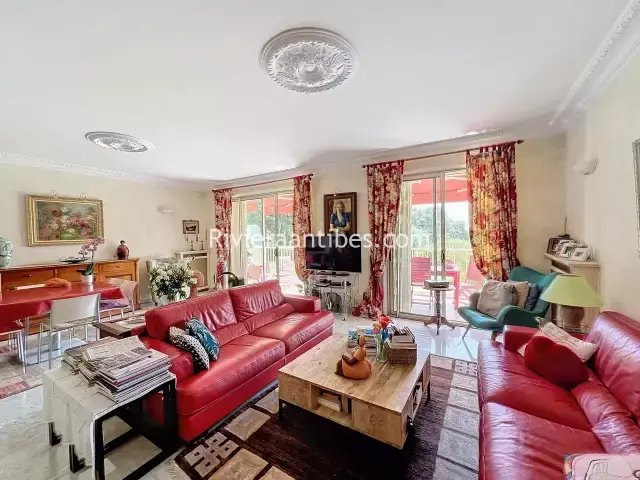 Appartement à Val Fleuri-Montaleigne, Cagnes-sur-Mer, France 3 - 15675607