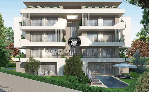 Casa in North Athens, Attica, Grecia 1