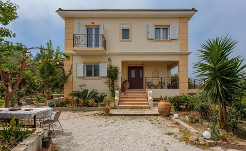 House in Platanias, Greece 1