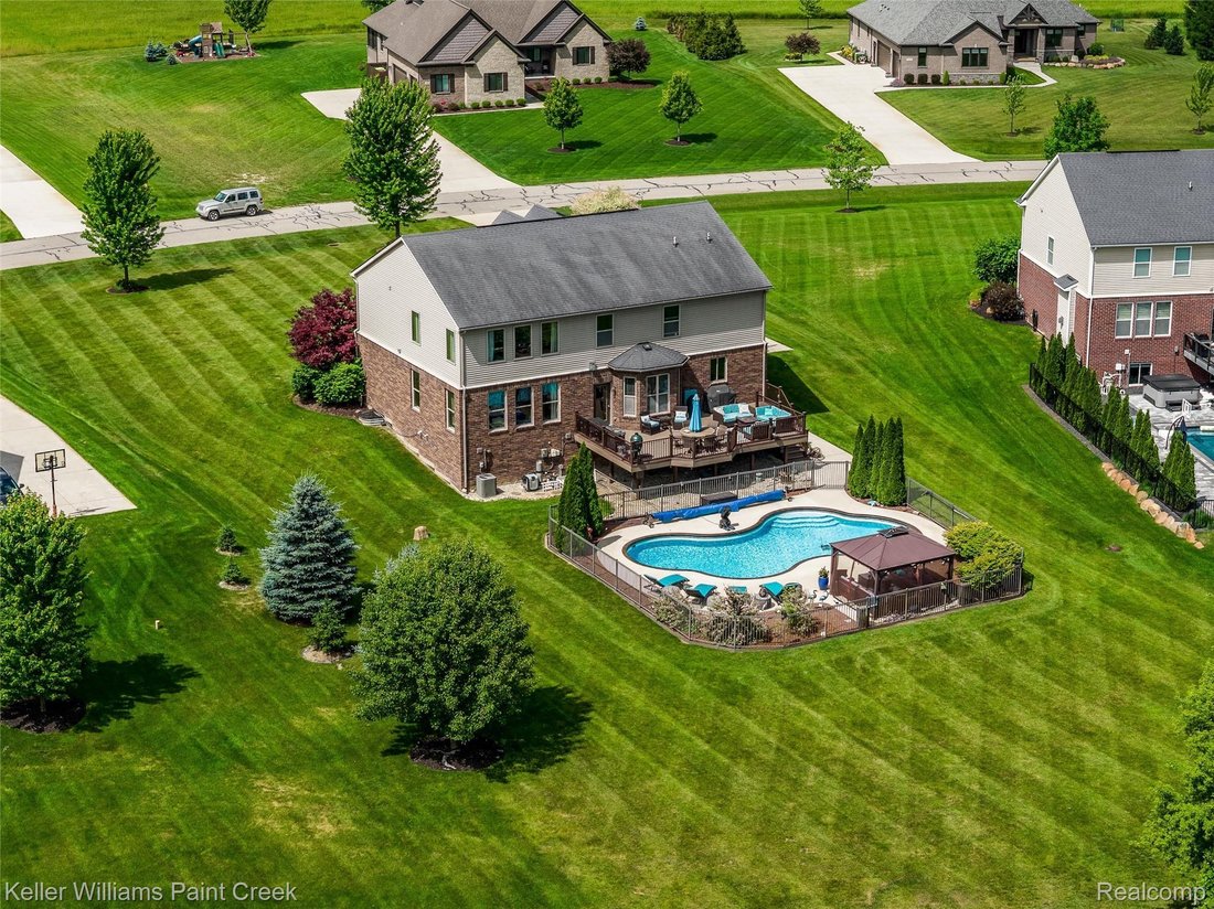 House in Romeo, Michigan, United States 4 - 18254804