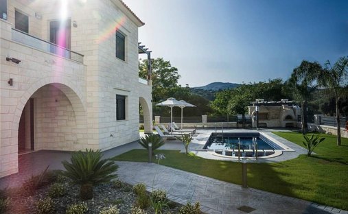 Villa in Apokoronas, Greece 1