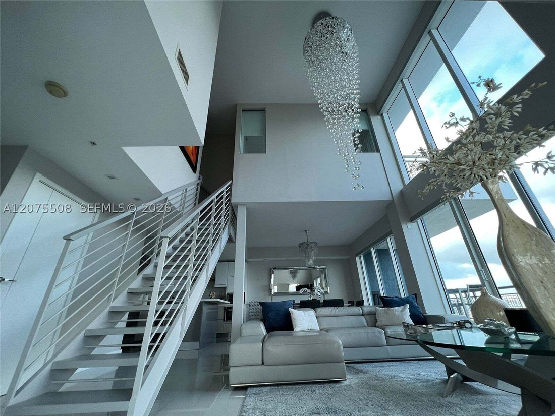 Appartement à Miami, Floride, États-Unis 5 - 18727068