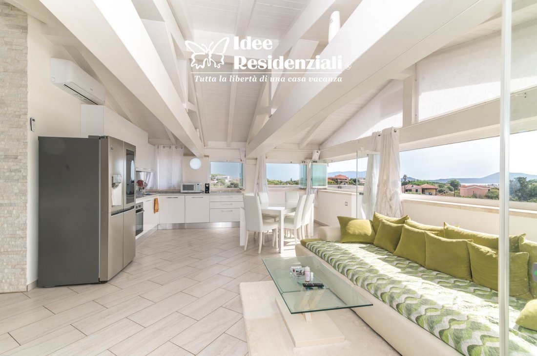 Apartamento en Olbia, Cerdeña, Italia 2 - 18728577