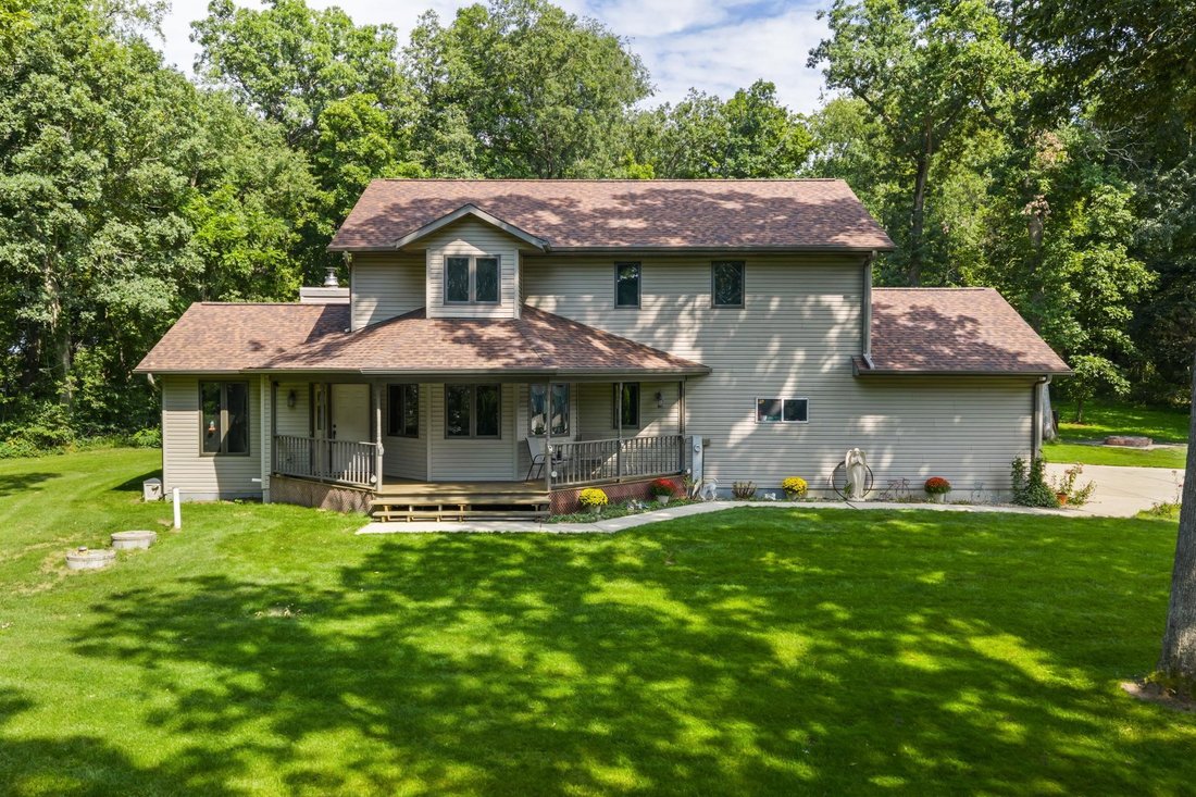 Maison à Marshall, Wisconsin, États-Unis 3 - 18726240