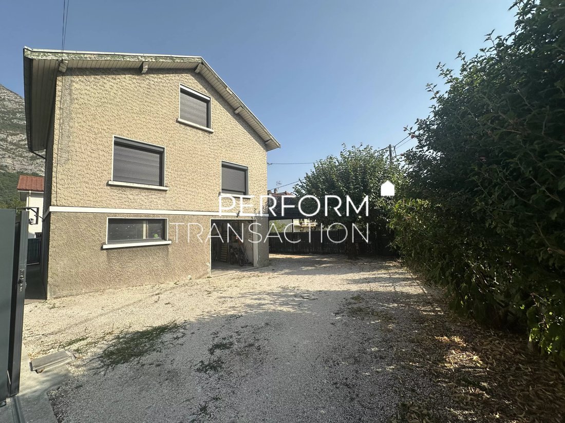 House in Fiancey-Brieux, Saint-Egreve, France 2 - 18720812