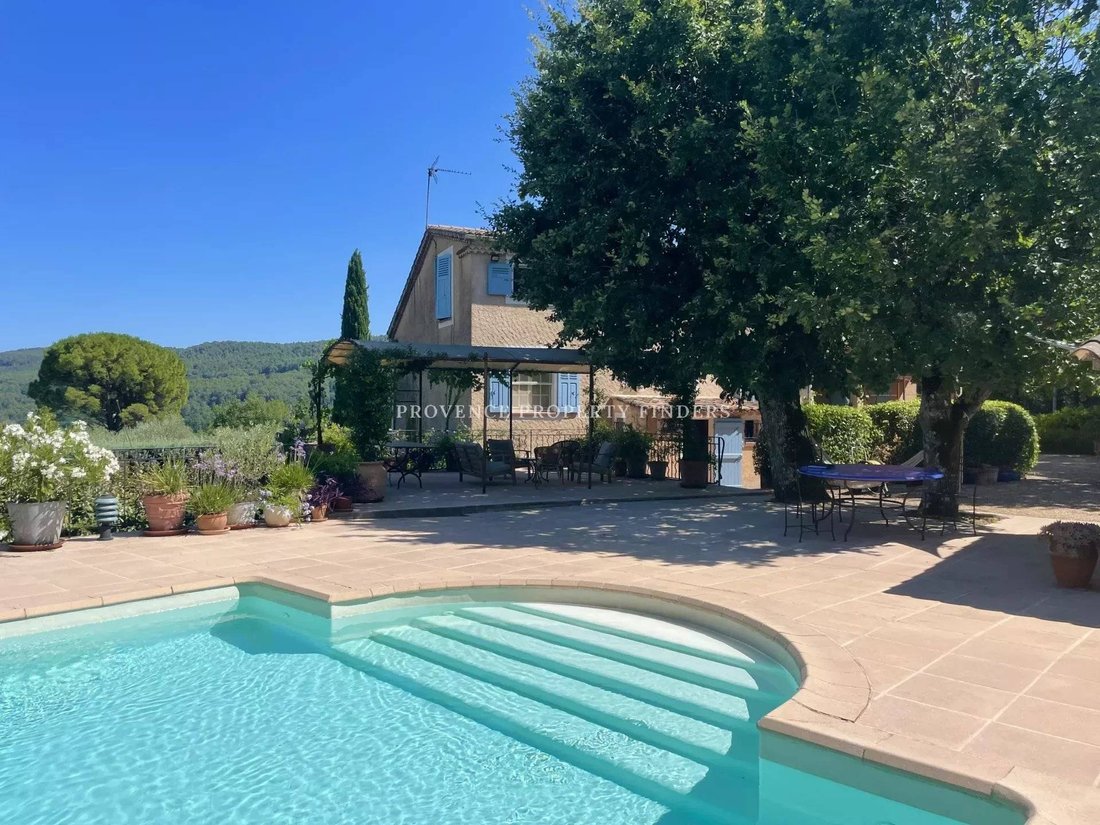 Casa en Salernes, Provenza-Alpes-Costa Azul, Francia 2 - 17663278