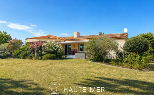 Haus in Olonne-sur-Mer, Les Sables-d'Olonne, Frankreich 1