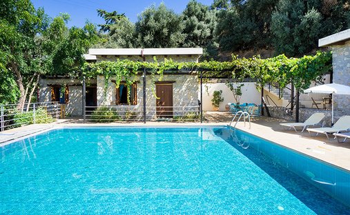 Villa in Kantanos-Selinon, Greece 1