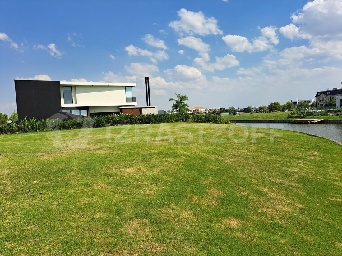 Land in Tigre, Buenos Aires Province, Argentina 4 - 18728080
