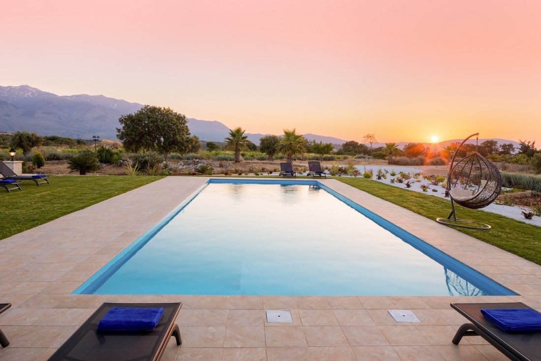 Villa in Apokoronas, Greece 2 - 18722934