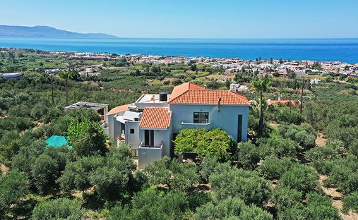 Villa in Platanias, Griechenland 1