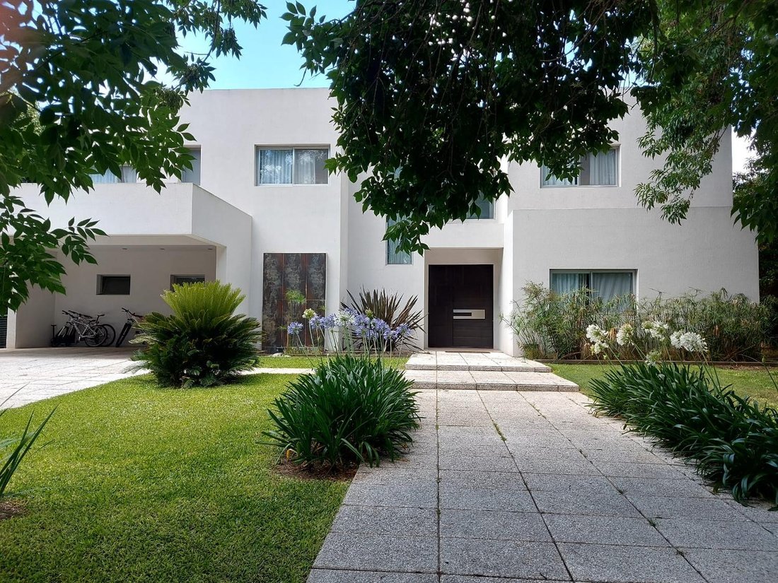 House in Manuel Alberti, Buenos Aires Province, Argentina 3 - 18728214