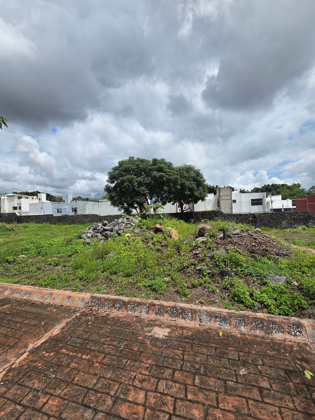 Land in Cuernavaca, Morelos, Mexico 1 - 18725968