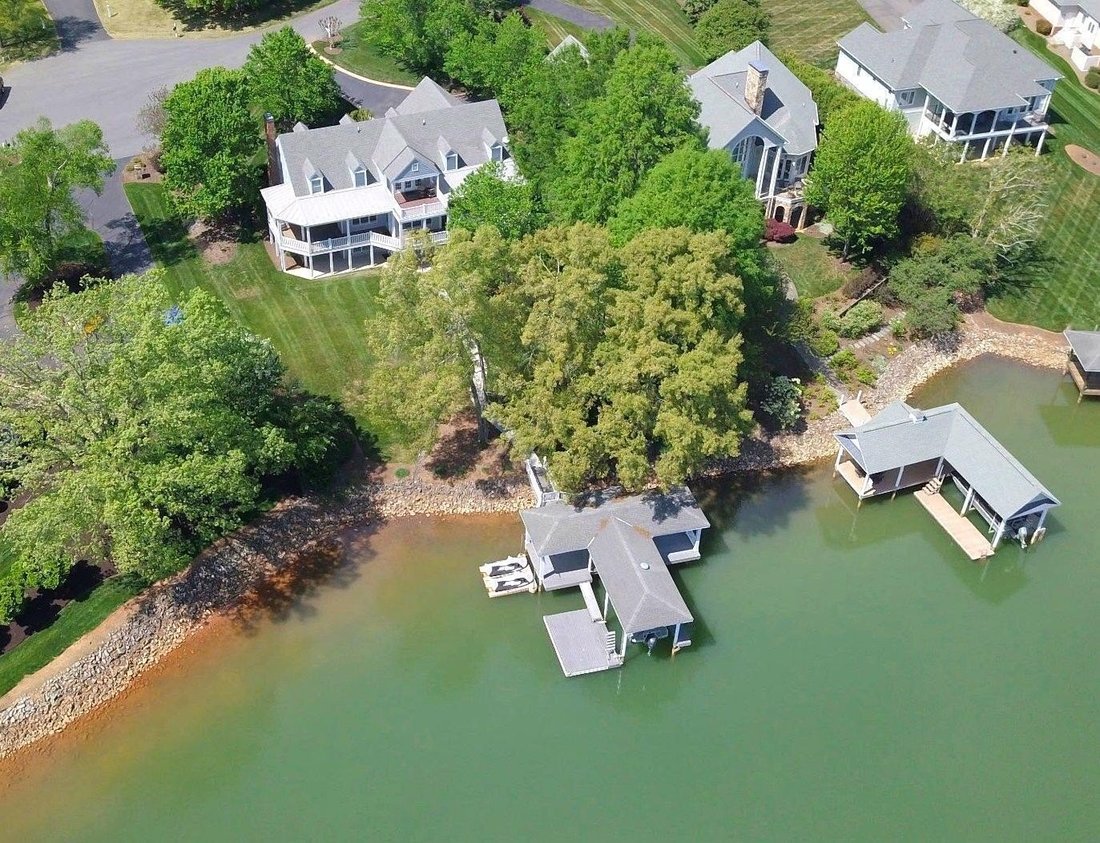 Haus in Penhook, Virginia, Vereinigte Staaten 1 - 18730229
