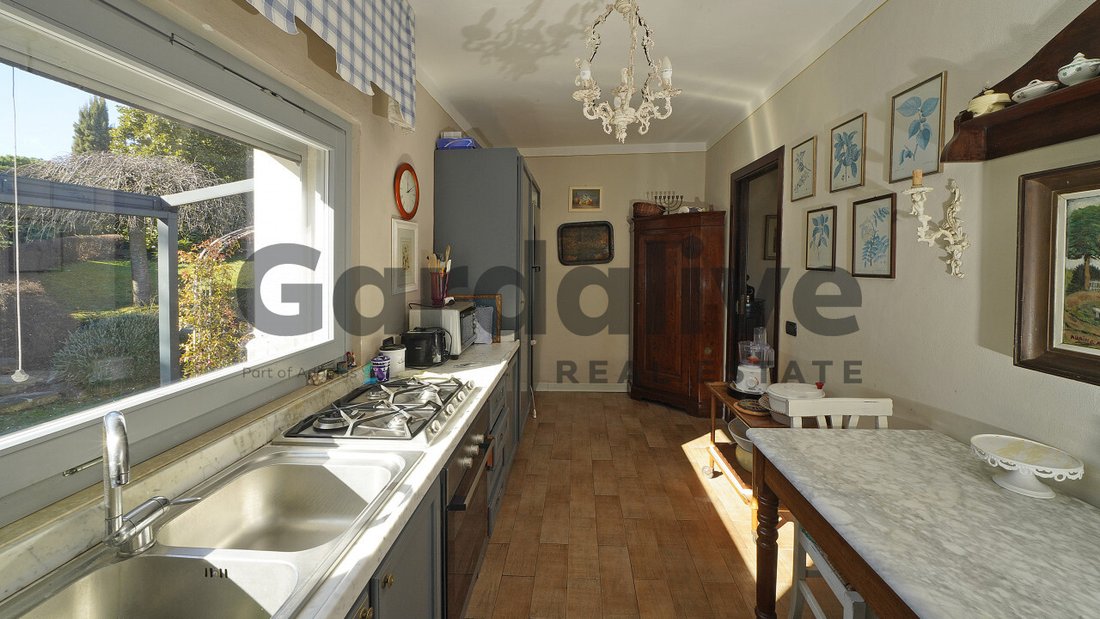 Haus in Padenghe am Gardasee, Lombardei, Italien 4 - 18728574