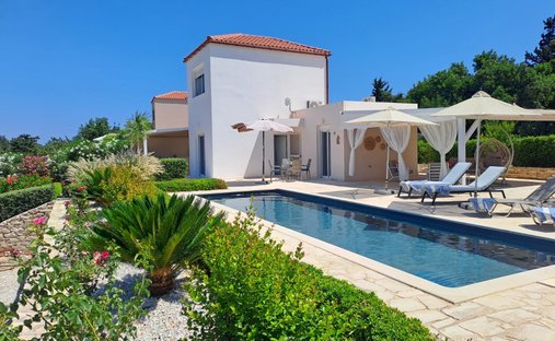 Casa in Agios Vasileios, Grecia 1
