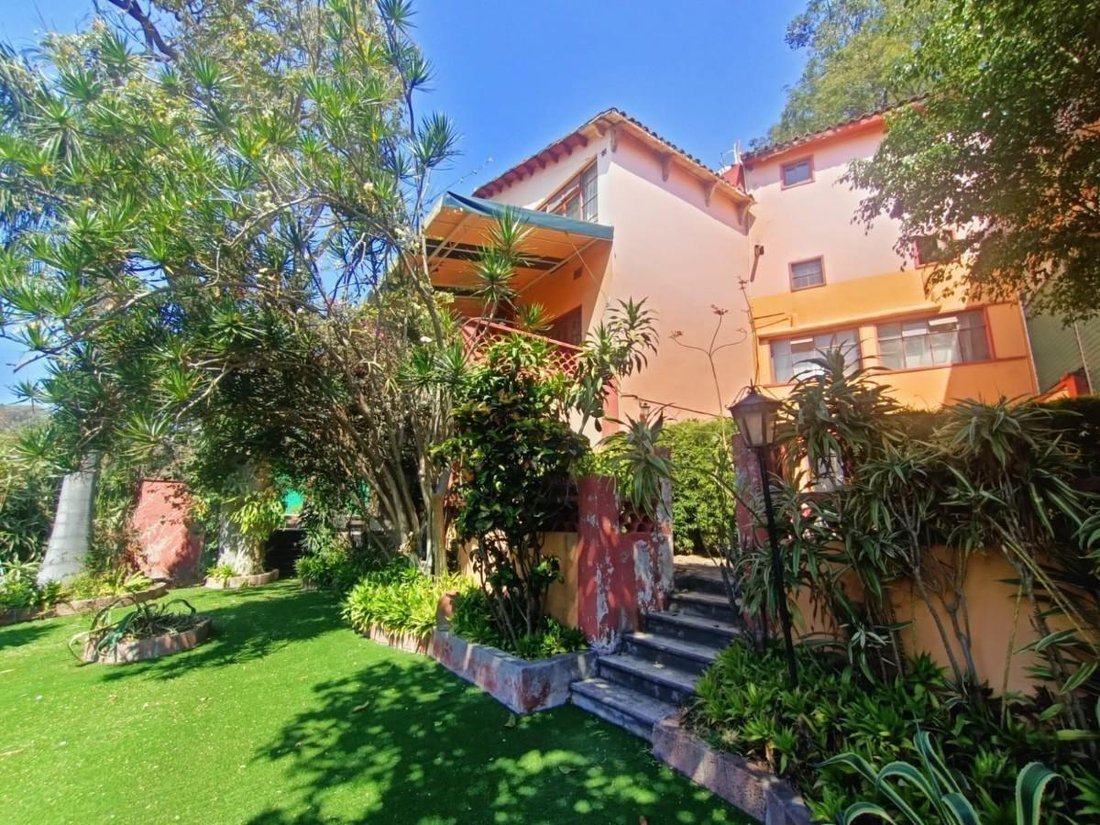 House in Cuernavaca, Morelos, Mexico 1 - 18725995