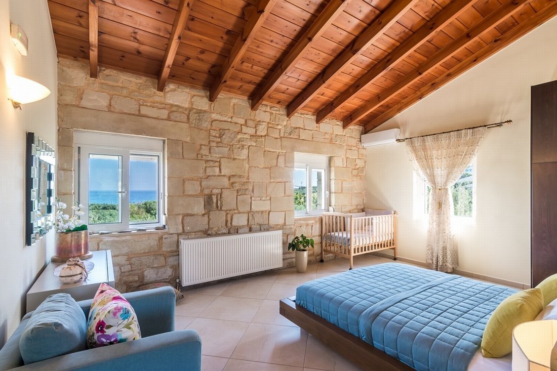 Villa in Crete, Greece 4 - 18723397