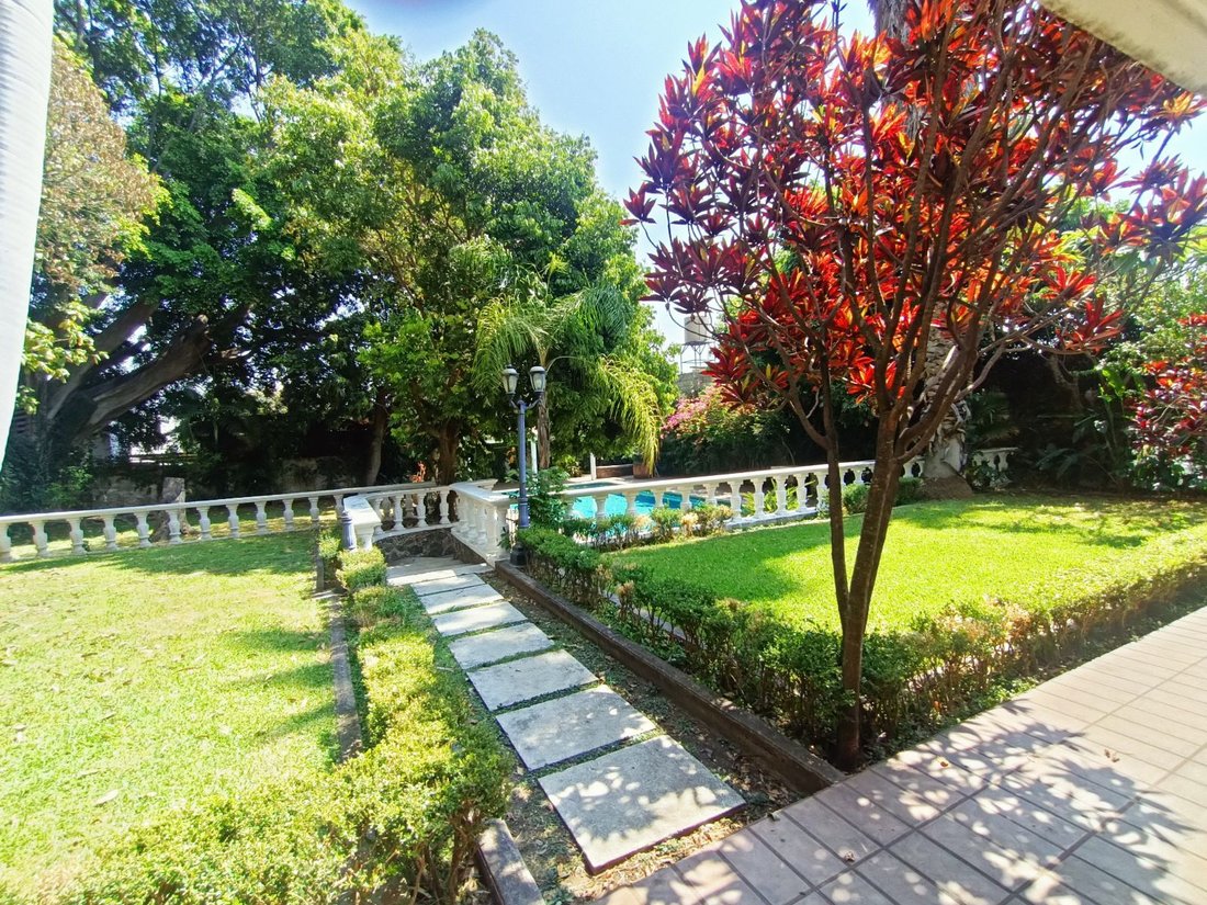 House in Cuernavaca, Morelos, Mexico 5 - 18726003