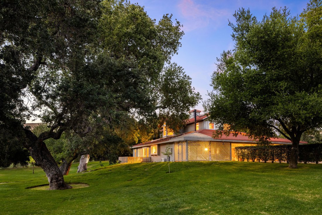 Casa en Santa Ynez, California, Estados Unidos 4 - 18727813