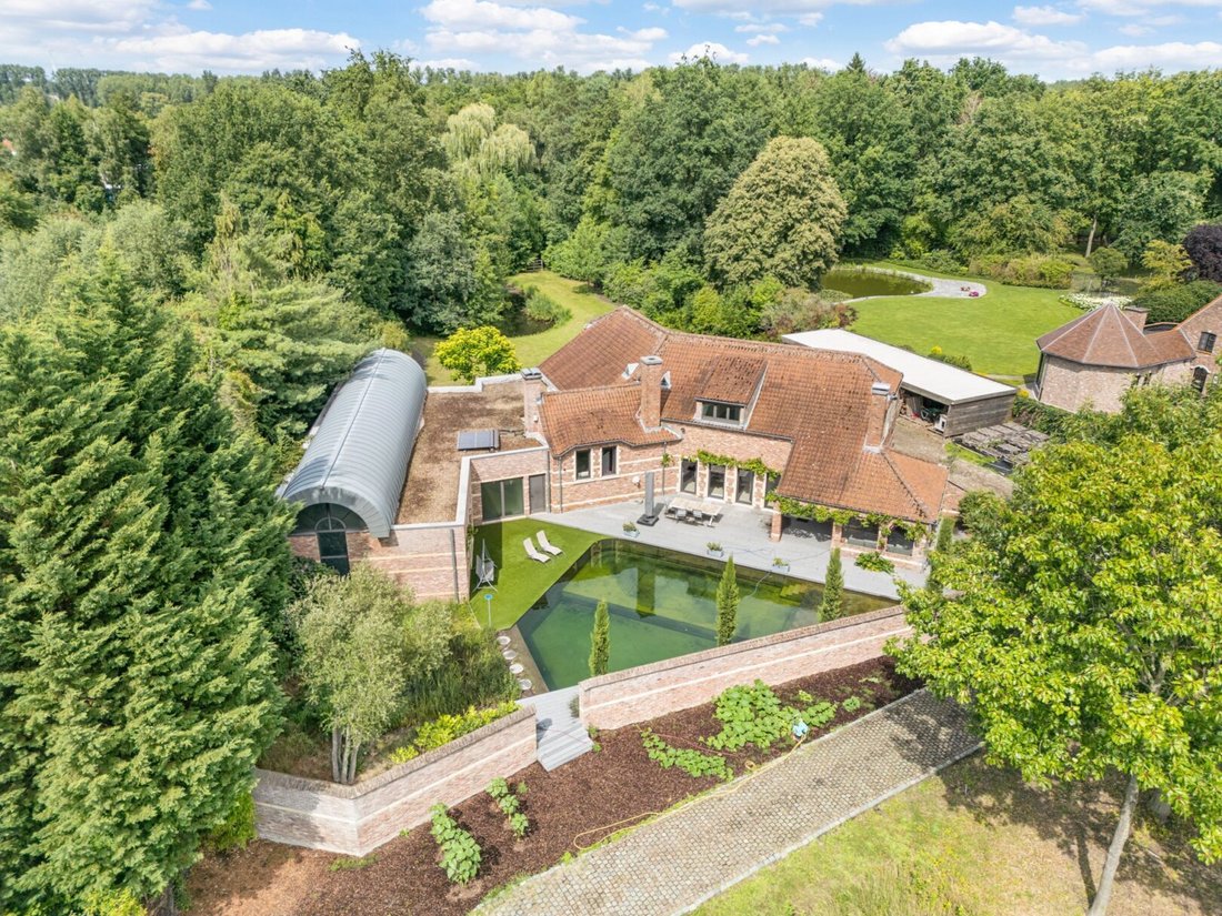 Villa in Hasselt, Flämische Region, Belgien 1 - 17499992