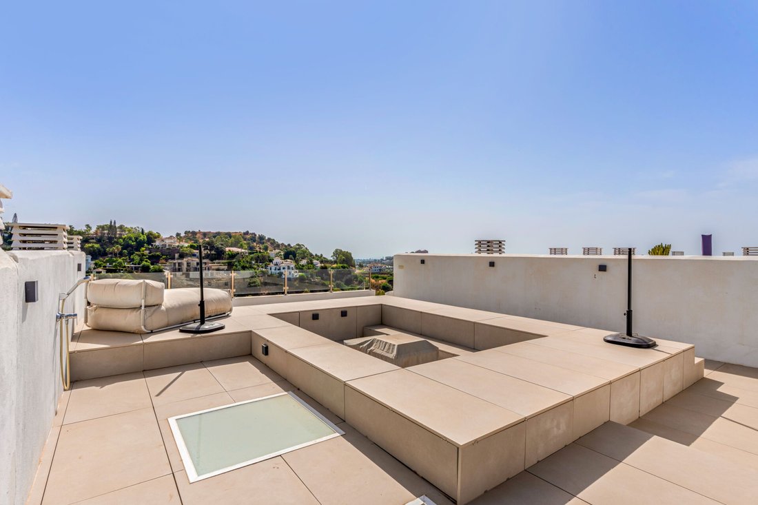 Apartment in La Quinta, Benahavis, Andalusia 5 - 18721308