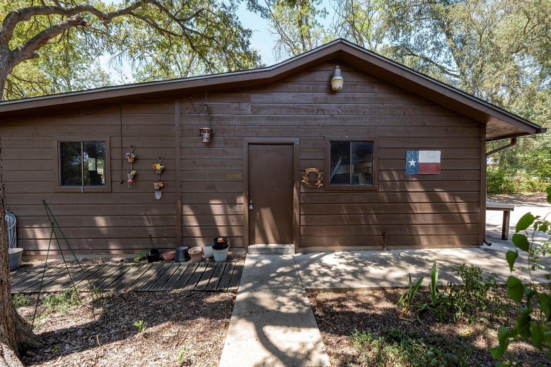 Casa a Buda, Texas, Stati Uniti 5 - 18726901