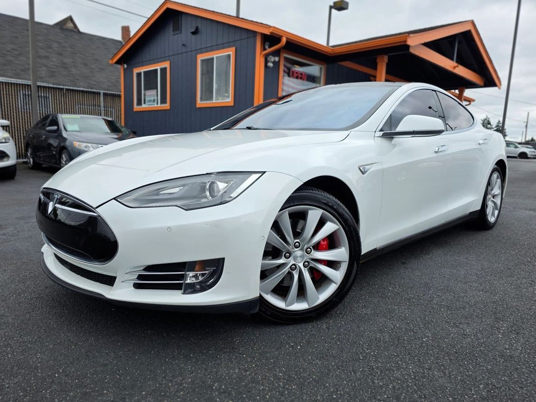 Sedan in Tacoma, WA, United States 1 - 18305038