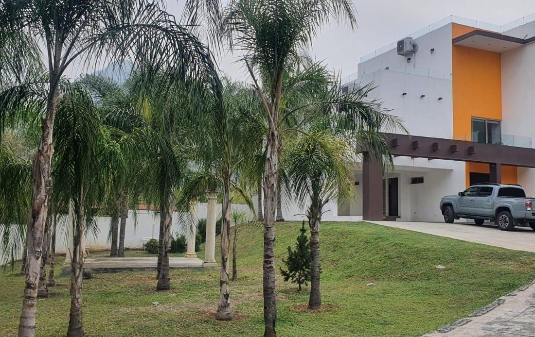House in Santiago, Nuevo Leon, Mexico 3 - 18726156