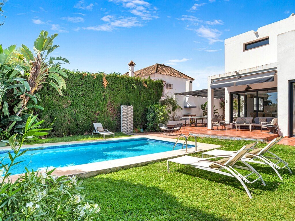 Villa a Puerto Banus, Marbella, Spagna 1 - 18727901