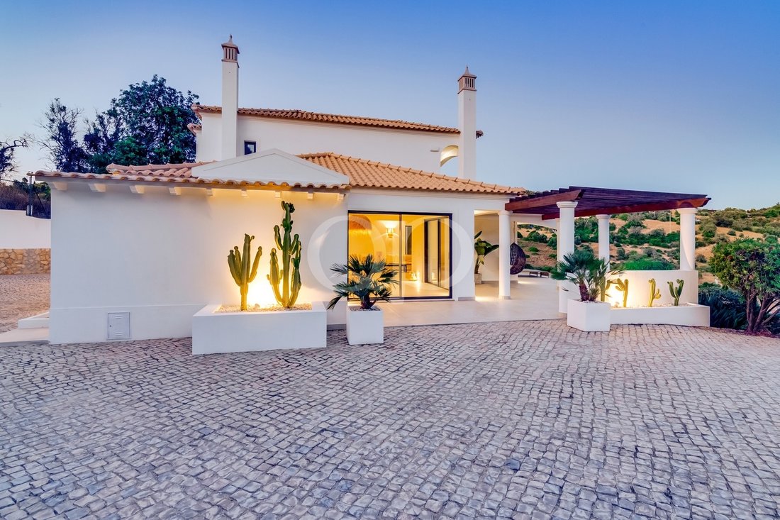 Villa in Loule (Sao Sebastiao), Algarve, Portugal 2 - 17449961