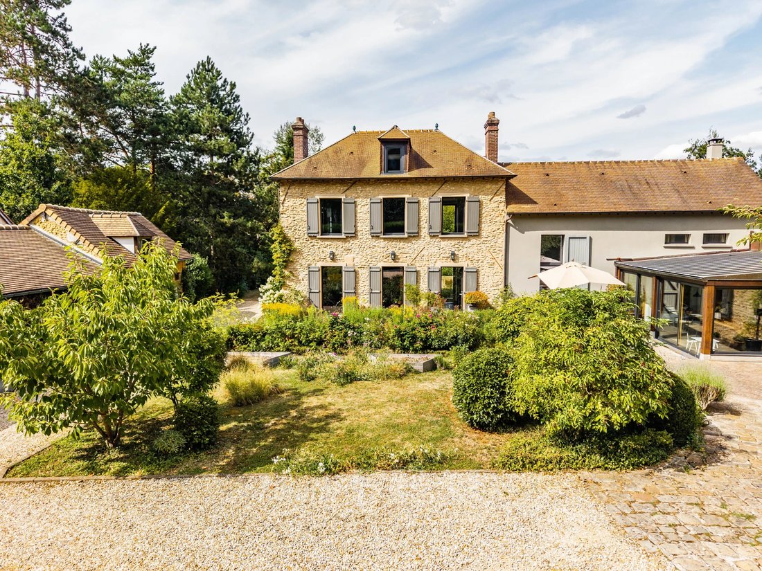 Casa en Gambais, Isla de Francia, Francia 1 - 18724679