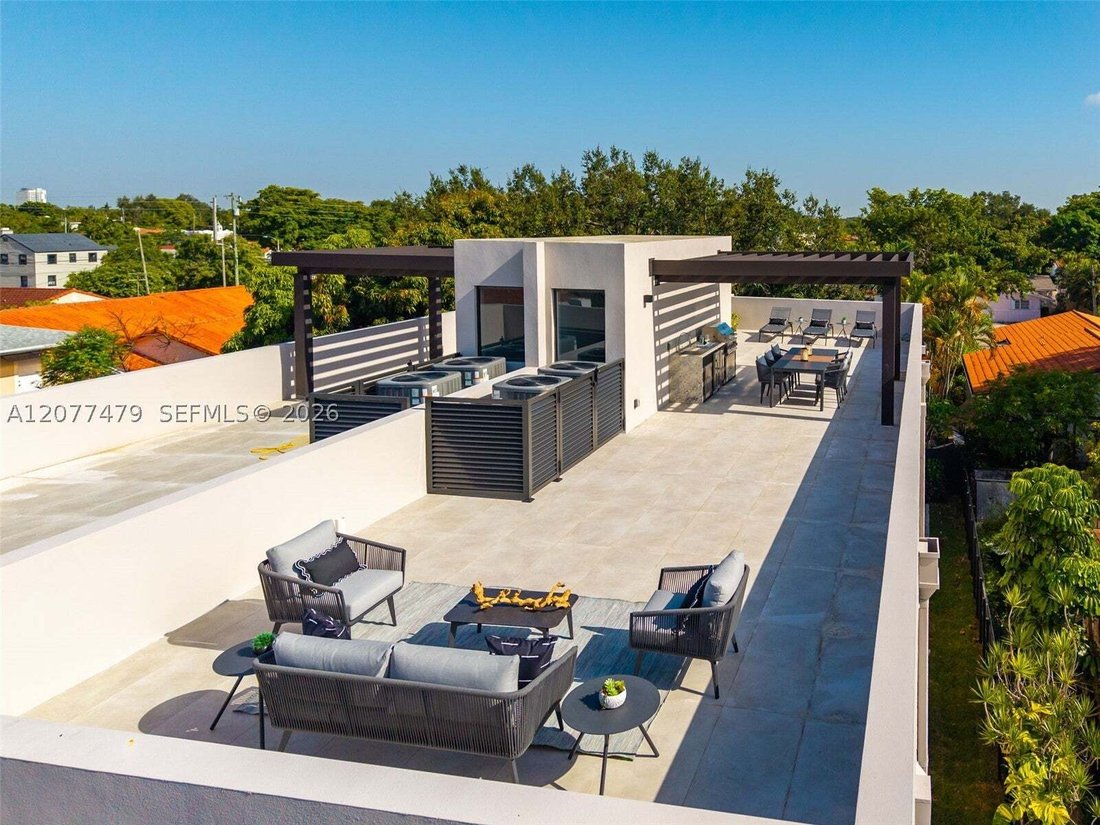 Townhouse in Miami, Florida, United States 2 - 18727077