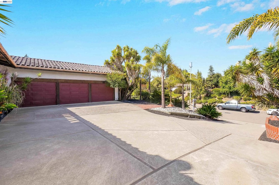 Casa en Castro Valley, California, Estados Unidos 2 - 18726715