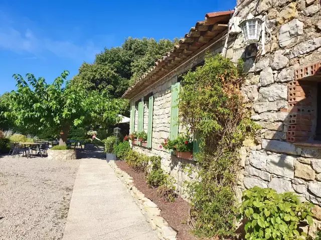 Casa en Flayosc, Provenza-Alpes-Costa Azul, Francia 1 - 16246323