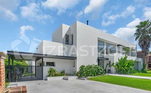 Casa a Villa Rosa, Città Autonoma di Buenos Aires, Argentina 1