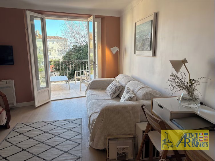 Haus in Les Cougoulins-Rastines, Antibes, Frankreich 3 - 18727886