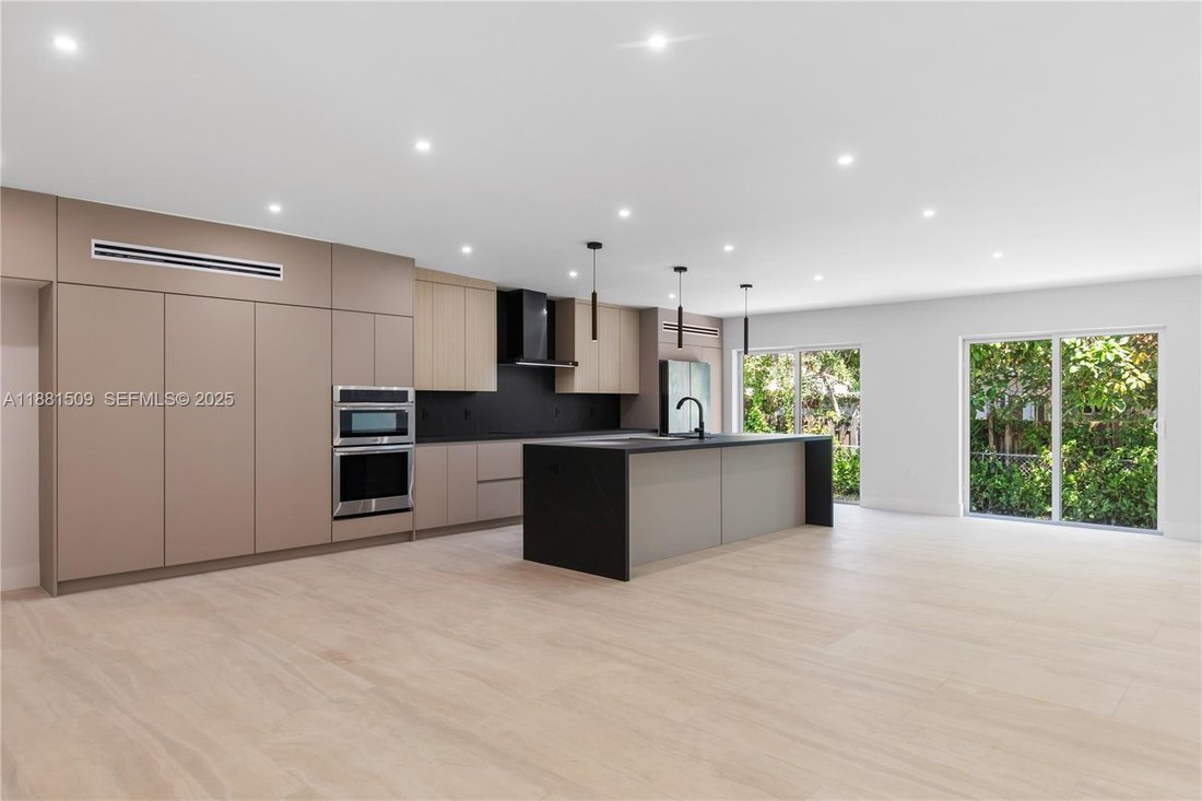 Casa a Miami Beach, Florida, Stati Uniti 2 - 18725998
