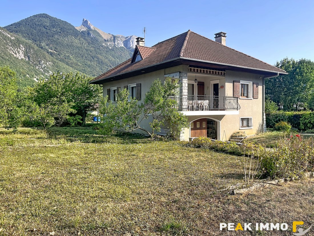 House in Faverges-Seythenex, Auvergne-Rhône-Alpes, France 1 - 18727825