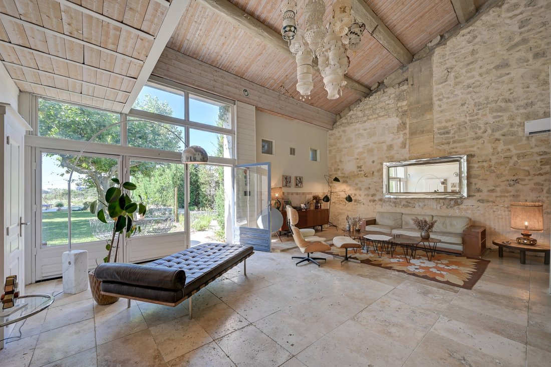 Maison à Fontvieille, Provence-Alpes-Côte d'Azur, France 4 - 18726177