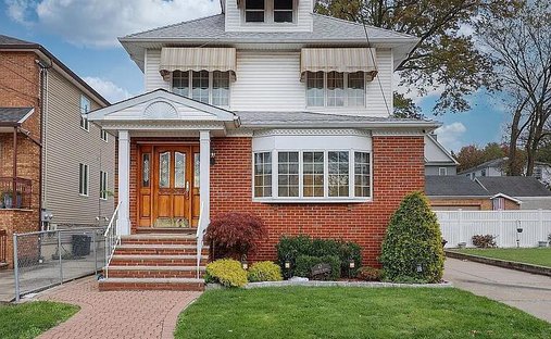 House in New York, New York, United States 1