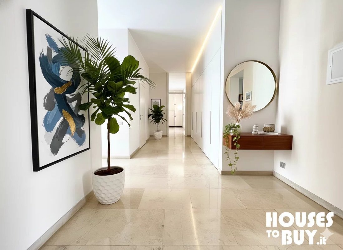 Appartement à Centrale, Milan, Italie 2 - 18723859