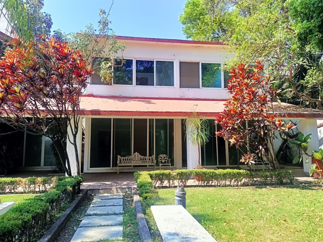 House in Cuernavaca, Morelos, Mexico 1 - 18726003