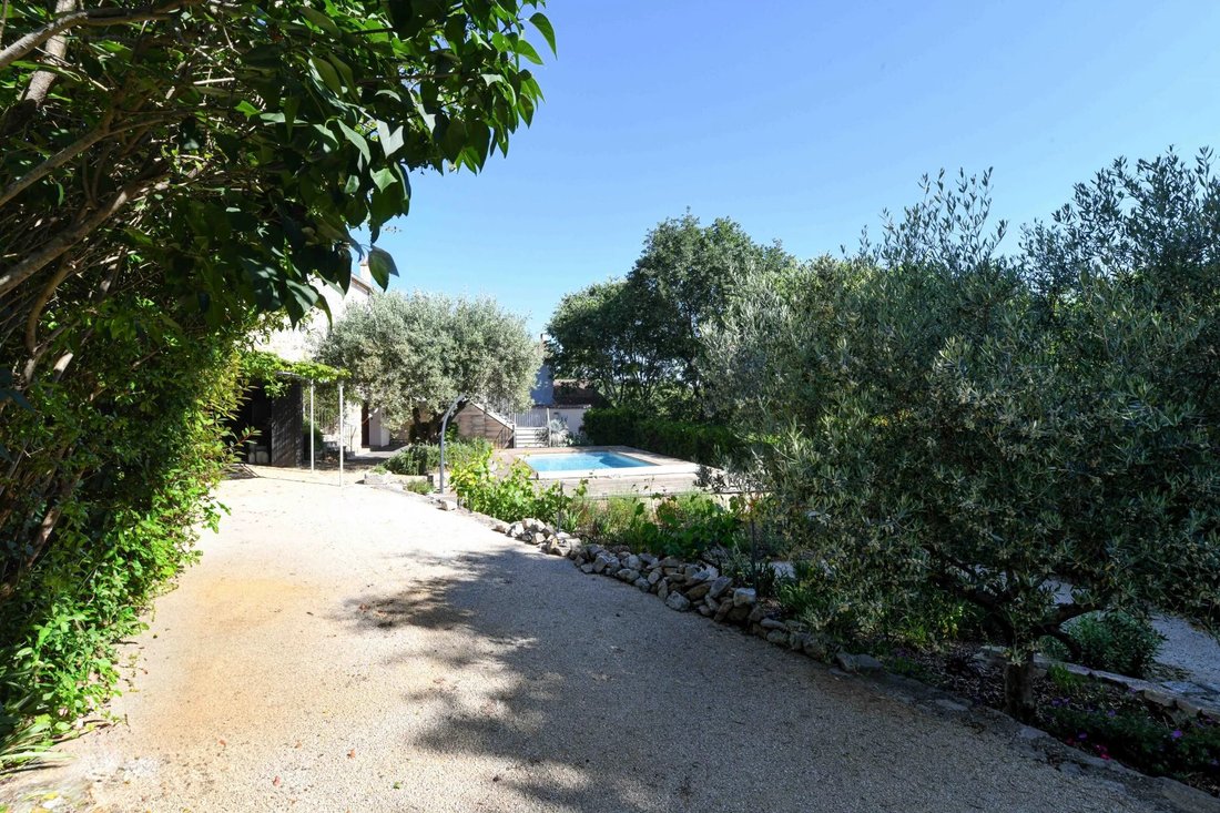 House in Uzès, Occitania, France 4 - 18723958