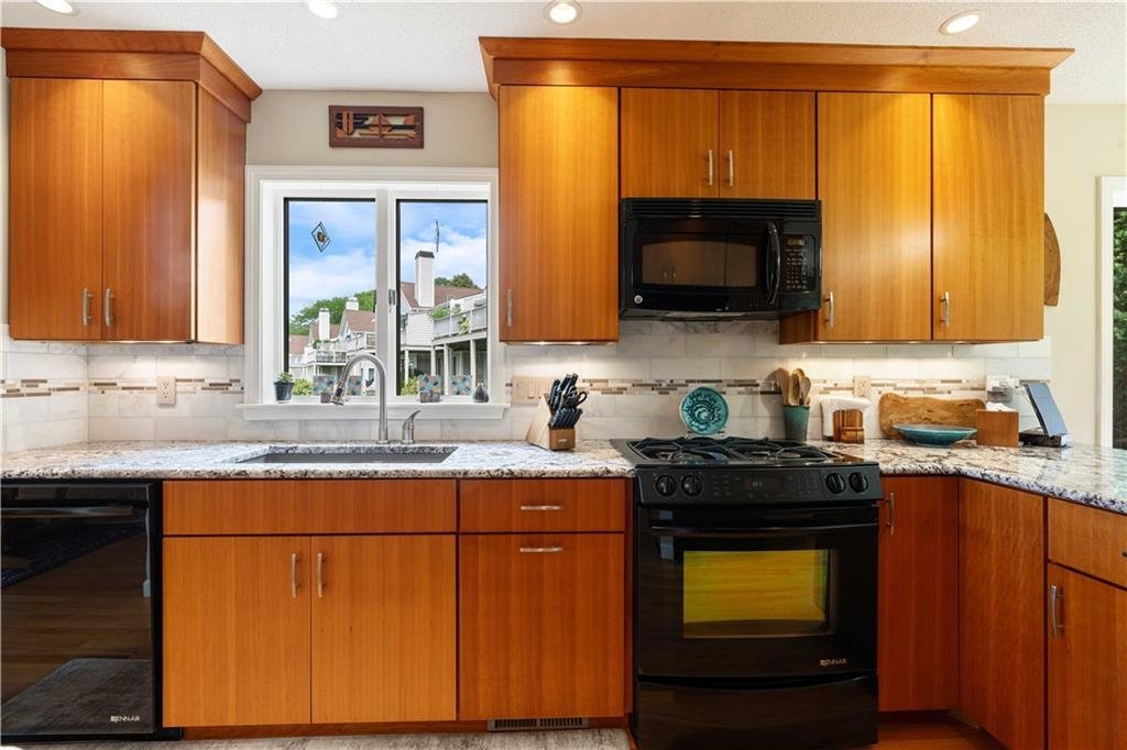 Condominio en Bristol, Rhode Island, Estados Unidos 5 - 18721689
