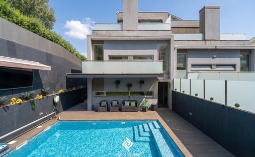 Haus in Gulpilhares e Valadares, Distrikt Porto, Portugal 1